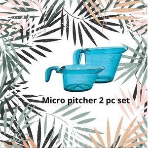 Tupperware Micro pitcher 2 piece set. New. Turquoise.